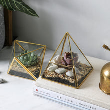 Load image into Gallery viewer, Glass Geometric Terrarium Container 4.5 X 5.2 inches and 4.3 X 3.7 inches Glass Terrarium for Succulent &amp; Air Plant (Gold, 2pcs)
