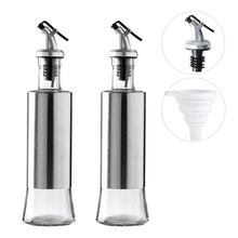 Charger l&#39;image dans la galerie, Oil and Vinegar Dispenser with Drip-Free Pourers and Silver Stainless Steel Shells Set of 2
