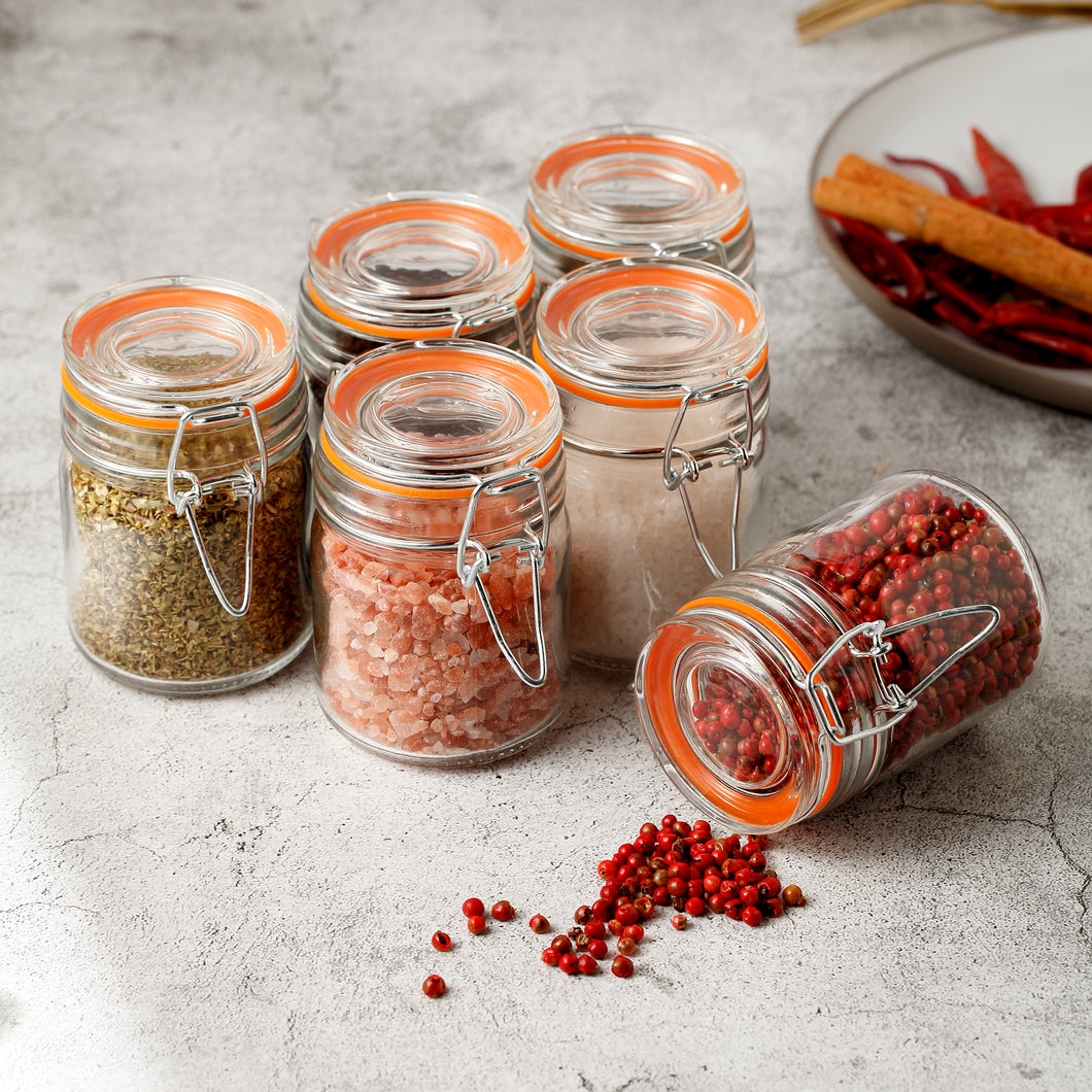 Glass Spice Jars Bottles with Airtight Lids and Leak Proof Rubber Gasket, Set of 6 (5 oz)